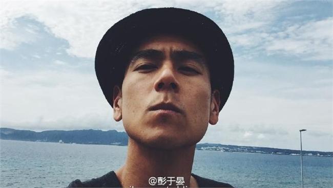 帶她「說走就走」　彭于晏度假照曝光