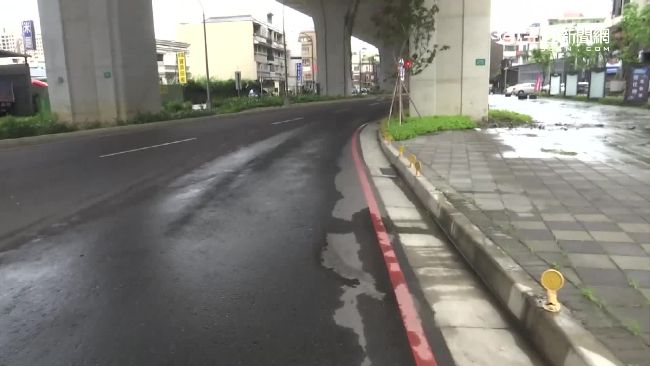 急彎車道害命？車禍現場無號誌和警示