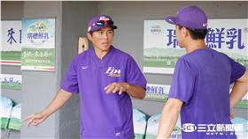 義大葉君璋（陳怡汝）