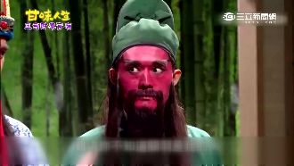 免驚啦！深夜瞥見關公　原來是他扮的