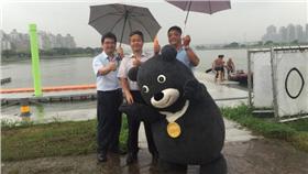 台北市政府體育局視察微風運河（圖／體育局提供）