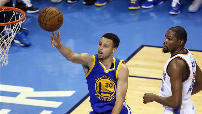 Stephen Curry、KD(圖／美聯社／達志影像)