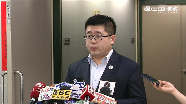 市府發言人轉職總統府　由「他」接手