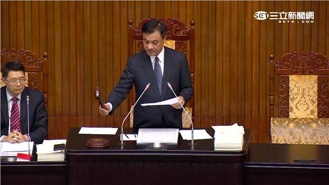 主持到一半離席　藍營：蘇嘉全應道歉