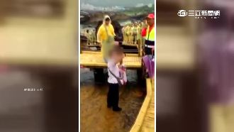 日團女導遊插隊還大聲　慘遭學生圍勦