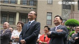 行政院大合照。記者盧素梅攝