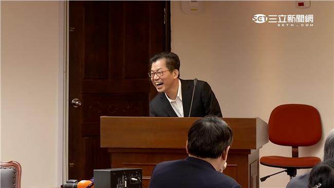 挨轟不懂空汙　他神回一句全場笑翻