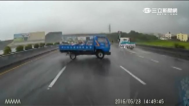 防貨車打滑翻覆　這4大因素成關鍵