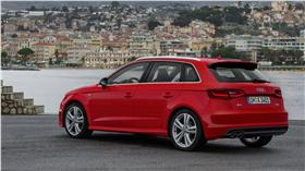 Audi A3 Sedan Sportback S line　奧迪　特仕車