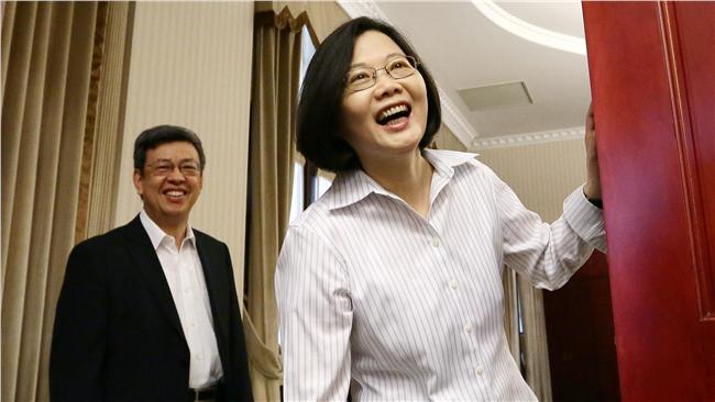 台灣智庫民調　小英滿意度52.4%