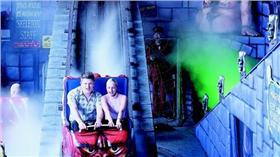 （名家／強森）黑池──活人死人都愛來的世紀樂園（下篇）