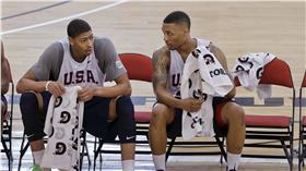 Anthony Davis,Damian Lillard（ap）
