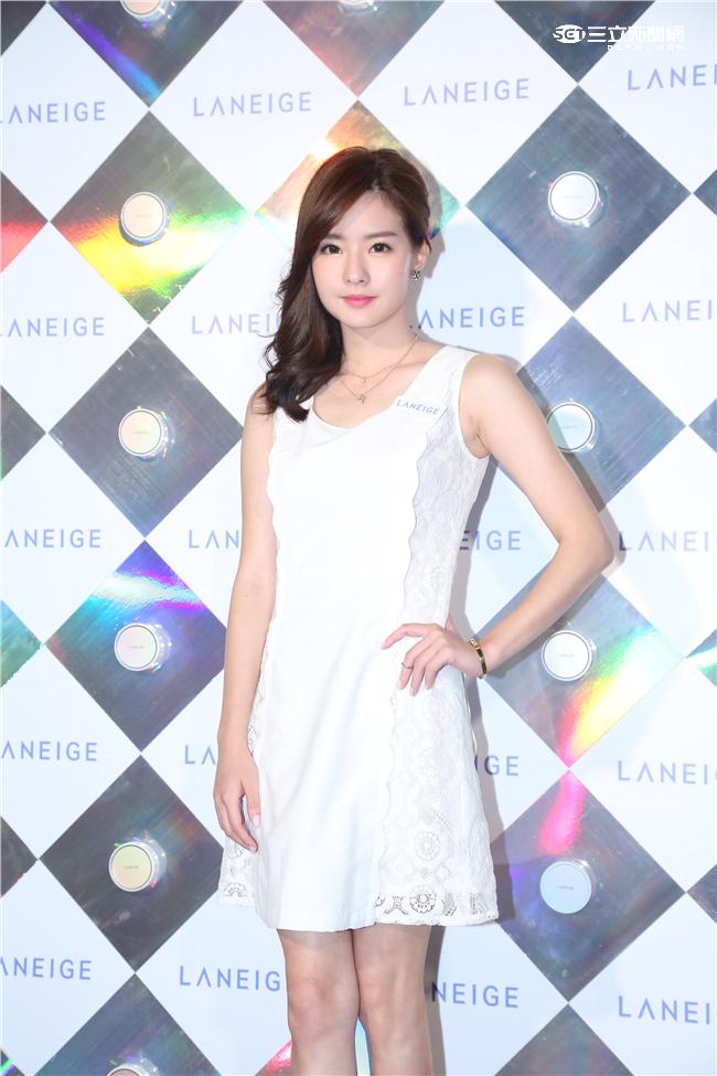 劉以豪.陳語安.張景嵐.韓國名模黃世穩亮麗出席韓系彩妝品牌派對,一同體驗最新韓系美妝