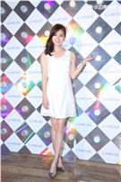 劉以豪.陳語安.張景嵐.韓國名模黃世穩亮麗出席韓系彩妝品牌派對,一同體驗最新韓系美妝