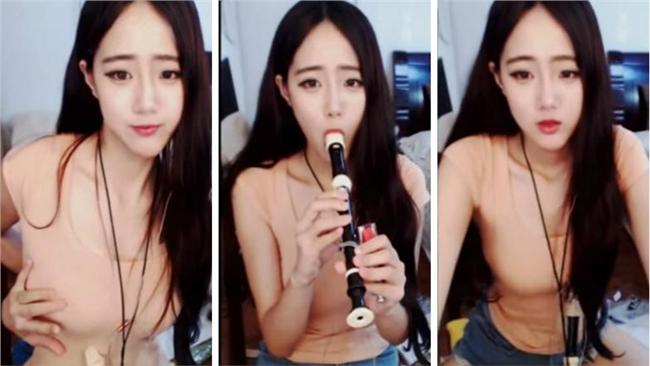 「啊啊不要」電玩主播嬌喘摸奶吹笛子