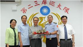 林全視察海巡署二三岸巡防大隊。行政院提供