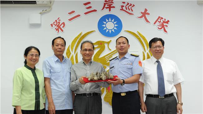 林揆視察海巡人員 慰勉維護國土安全
