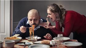 貪心,猛吃,情境圖▲（情境示意圖／Shutterstock）