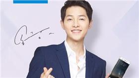 ▲宋太太看過來！宋仲基加持　vivo強推Xplay5（圖／翻攝vivo微博）