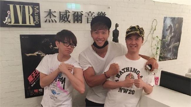 金鐘國抵台　現身杰威爾與「他」合作