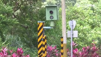 這背影照好貴！測速王月開2千張罰單