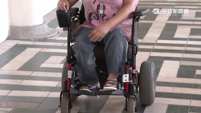 老翁叫女兒買早餐　卻在家中自縊身亡