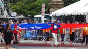 國殤紀念日,遊行,國旗,圖／中央社