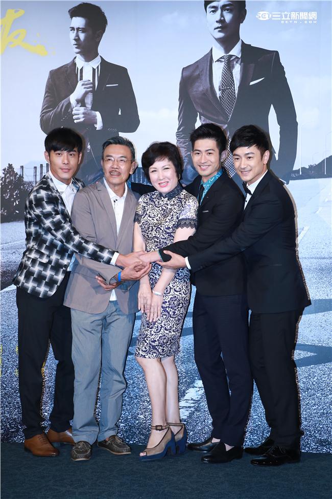 「我的極品男友」首映會；演員：林佑威、黃騰浩、簡宏霖、林可彤、林逸欣、連俞涵、沈海蓉、王道、胡佩蓮、檢場、況明潔、李相林