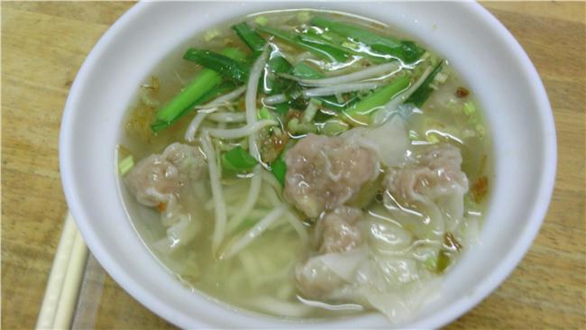 3童吃麵不吃餛飩　孝兒：要留給媽媽