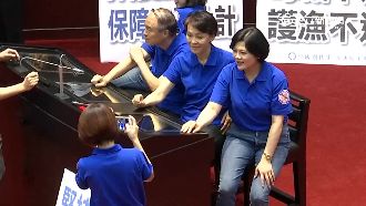 圖／杯葛の日常？藍委自拍野餐通通來