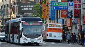公車▲圖／攝影者Cheng-en Cheng, flickr CC License  -https://www.flickr.com/photos/rail02000/17484879892/