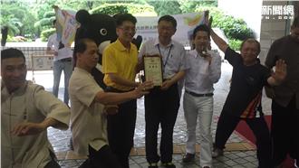 被問這個！　柯文哲一秒變臉