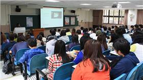 學測,楊泮池,國教盟,指考,入學制度 圖／攝影者SITCON、ISC OIE, Flickr CC License https://www.flickr.com/photos/fjuoieisc/10939051396/