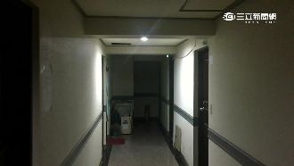 爛尾樓出入複雜　住戶批：像住貧民窟