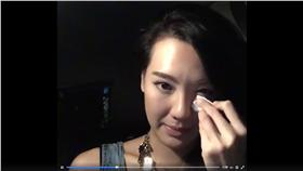 劉雨柔-劉雨柔臉書-https://www.facebook.com/0526yvonne/?fref=ts