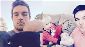 爸爸,https://www.instagram.com/dadmumlife/