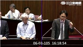 交通部長、賀陳旦