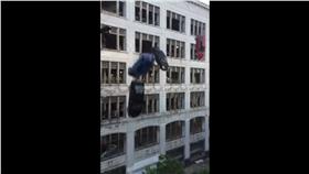 ▲玩命關頭8拍攝畫面。（圖／翻攝自Kasey Crabtree YouTube）
https://www.youtube.com/watch?v=xirKIhu18Tw&feature=youtu.be