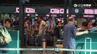 桃機3天沒冷氣　冰水、電扇上陣抗暑