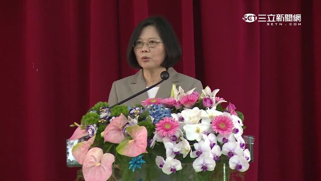 蔡英文登沱江艦視察　國防部安排出包