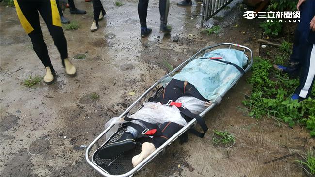 坪林溯溪意外　救起3人無生命跡象