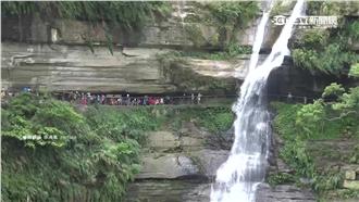 嘉義山區暴雨　10遊客受困後救出