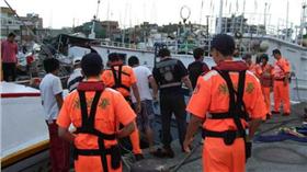 海巡署,落海 (行政院海巡署提供)