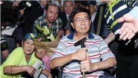 前總統陳水扁回台北出席募款餐會，搭高鐵至台北先回民生東路老家休息。（記者邱榮吉／攝影）