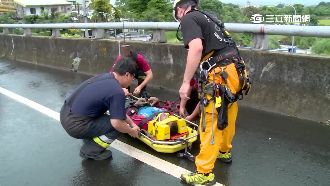 男墜15公尺橋下骨折　疑為逃逸外勞