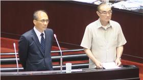 行政院院長林全(左)。記者盧素梅攝