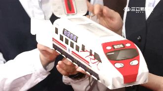 台鐵推限量普悠瑪便當　超Q造型搶翻