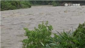 -溪水暴漲-搜救-山洪暴發-