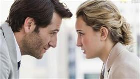 煎蛋／別讓毒舌擊敗你！用「傾聽」甩對方一臉段子吧