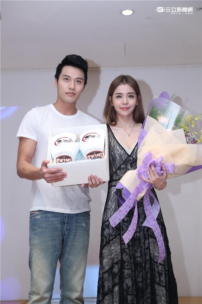 李毓芬舉辦單曲